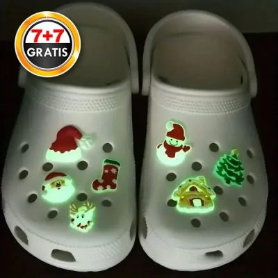14 x Leuchtende Weihnachts-Schuh-Anhänger | SHINETAGS